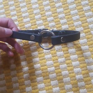 High-quality o-ring leather choker/ collar